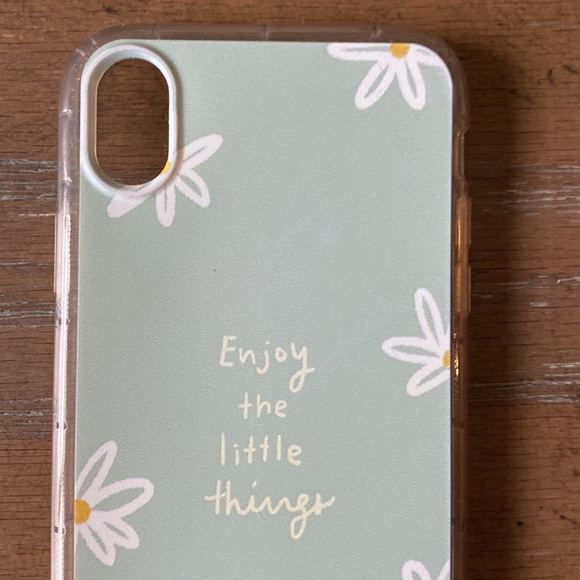 XR iPhone case - Picture 3 of 11